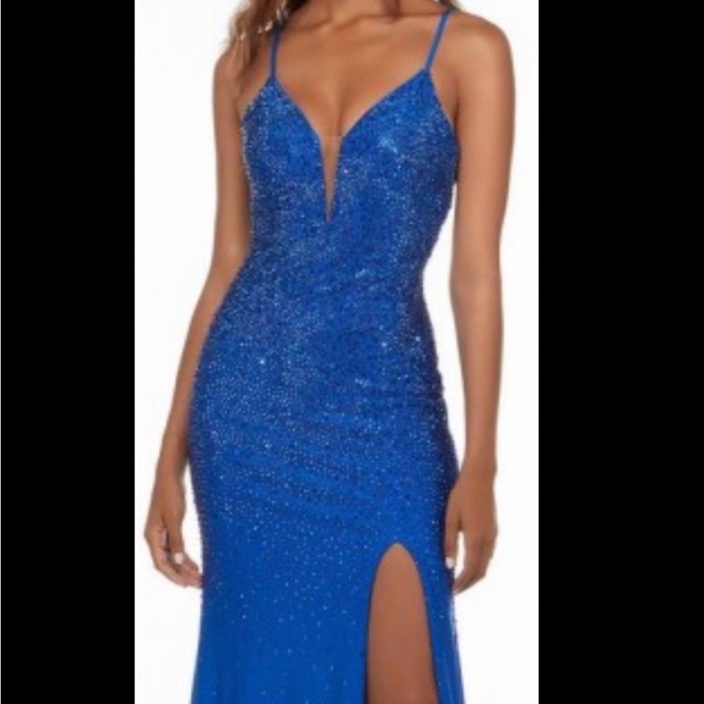 Women’s prom dress tailored to a size 4 royal blue tie low back rhinestone beads